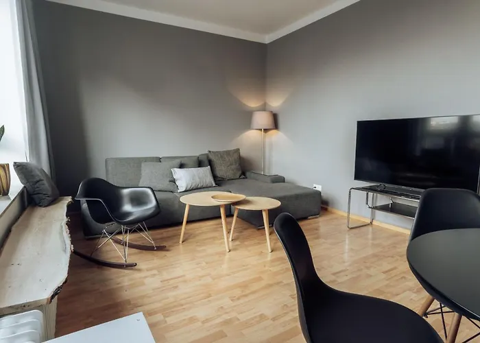 Stylisches City-apartment 83 M² Apartman *